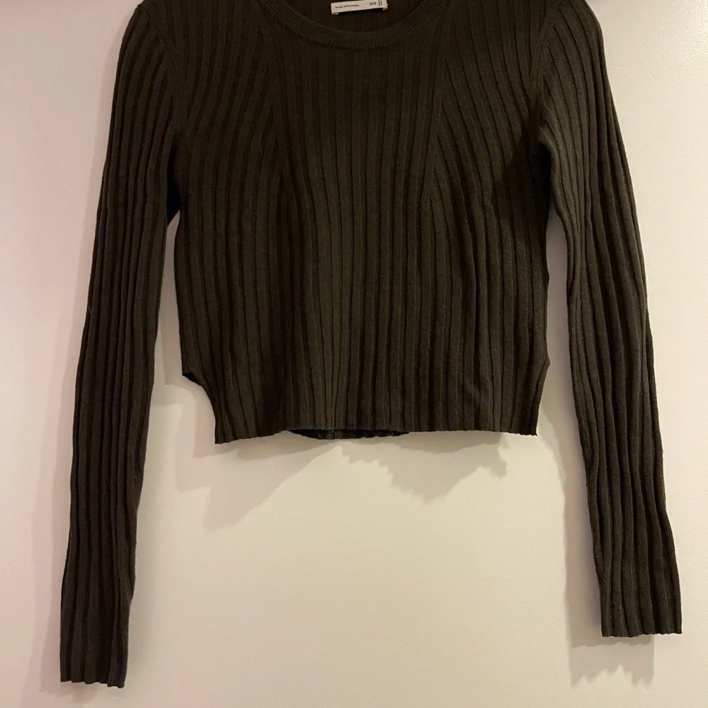 Babaton Nathaniel Sweater - Picture 3 of 5